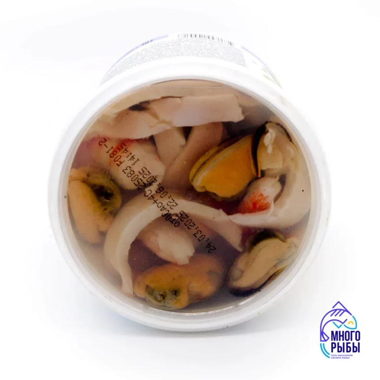 Коктейль из морепродуктов  креветками в рассоле